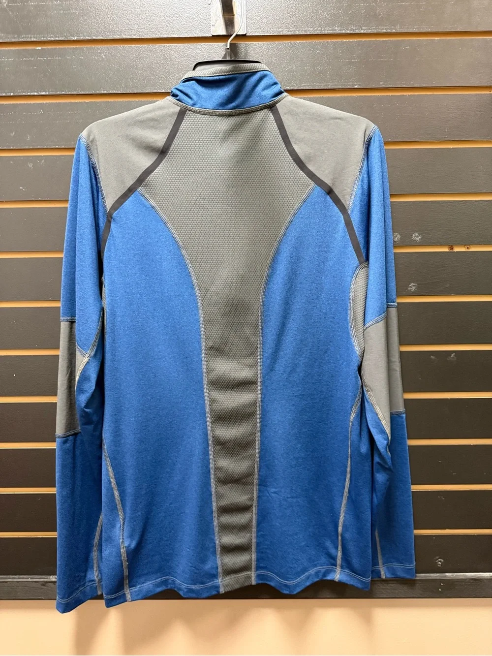 The North Face FlashDry-XD Men’s Blue 1/4 Zip Pullover Athletic Top Small